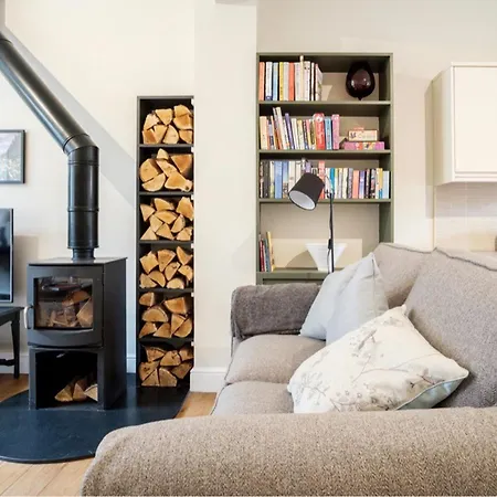 107 Nunnery Semesterbostad York